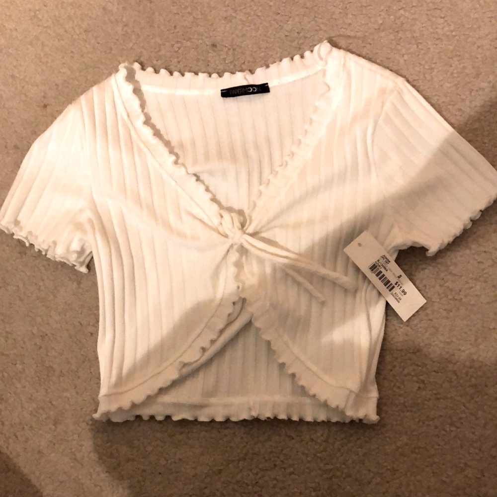 short sleeve white top